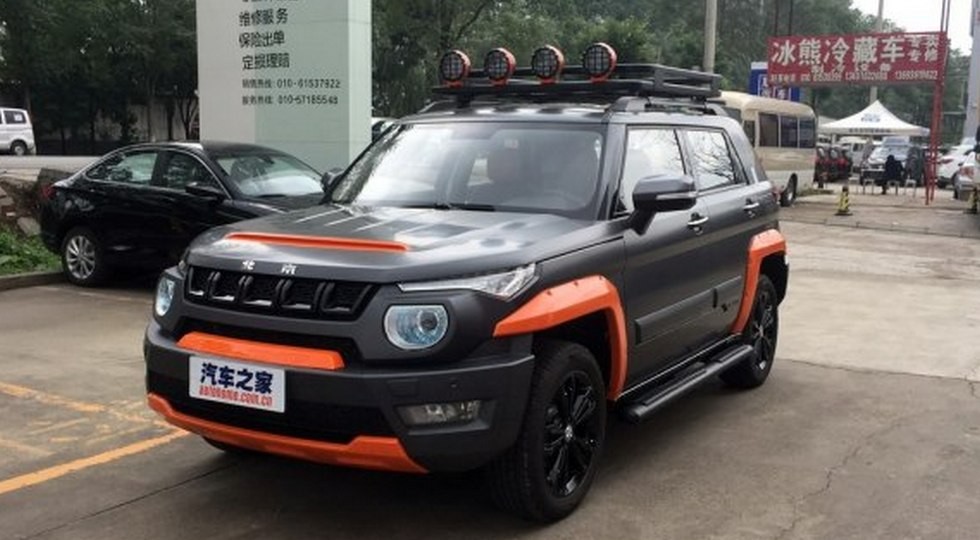 Китайский кросс со странным дизайном получил спецверсию - «BAIC»