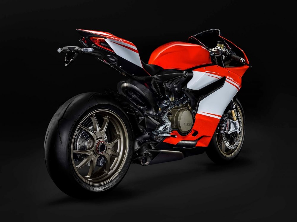Ducati отзывает спортбайки 1199 Superleggera - «Ducati»