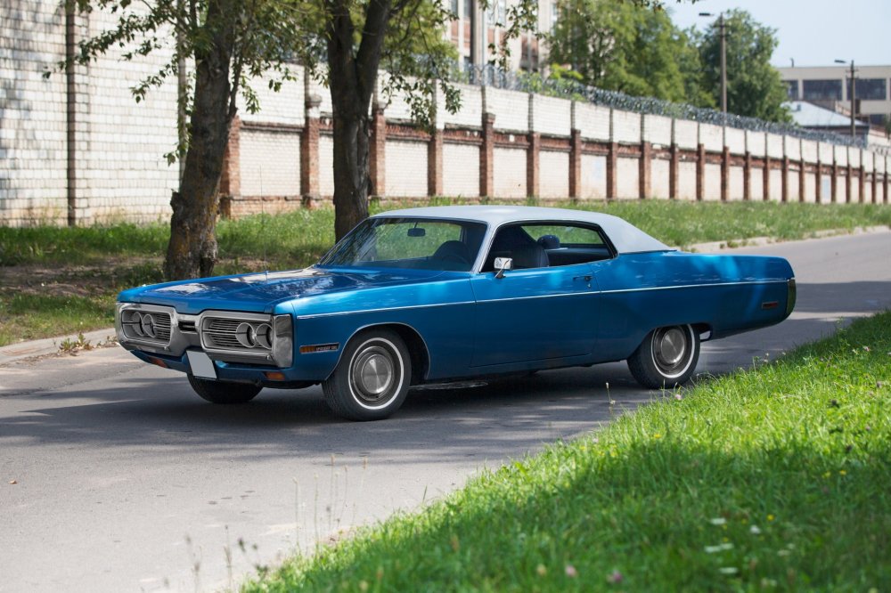 Хмурая богиня: опыт владения Plymouth Fury III - «Plymouth»