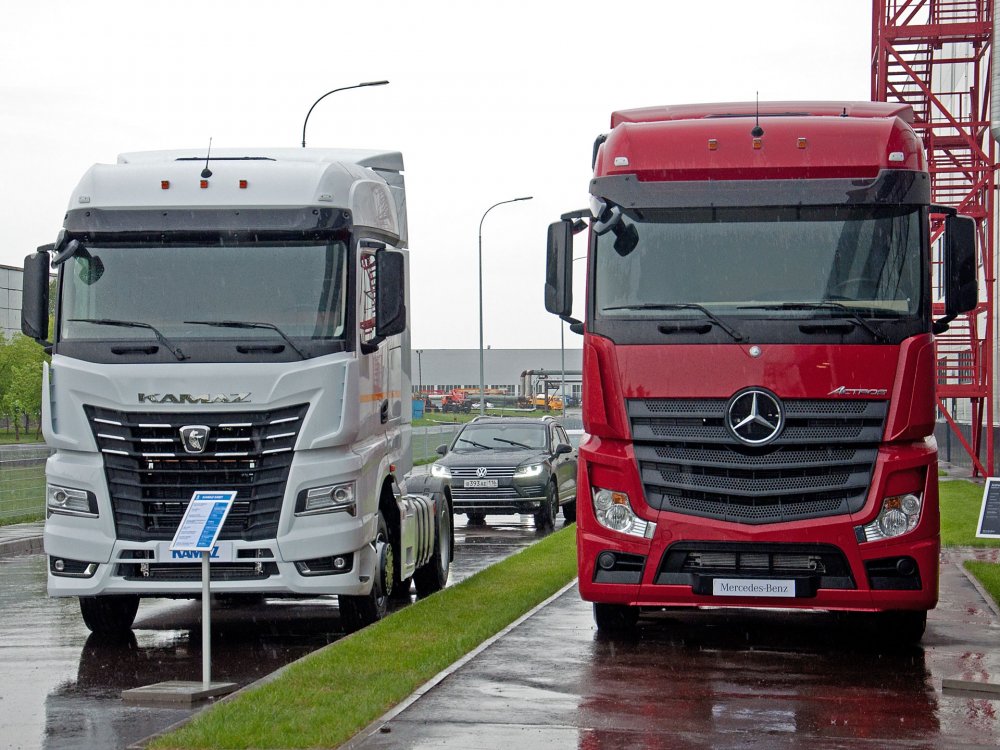 И немцу хорошо, и русскому неплохо: запущен завод каркасов кабин для грузовиков КамАЗ и Mercedes-Benz - «КАМАЗ»