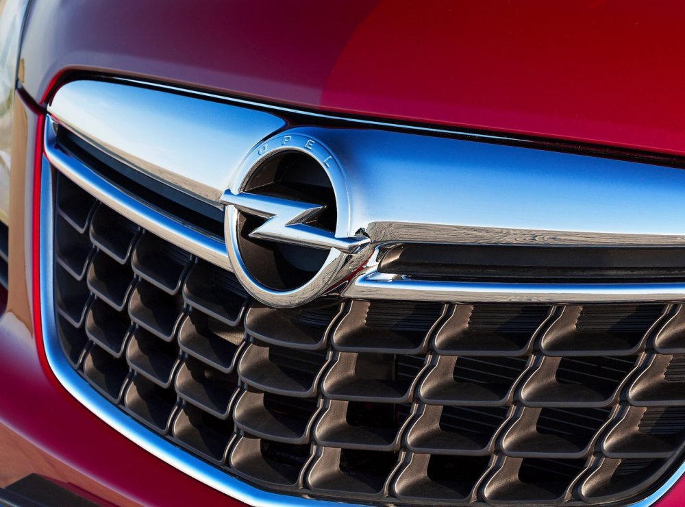 Автомобили бренда Opel могут вернуться на российский рынок - «Vauxhall»