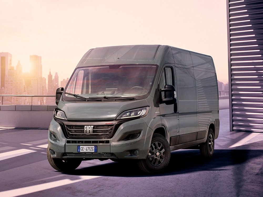 Fiat Ducato опять обновили: новый интерьер и более современные ассистенты водителя - «Fiat»