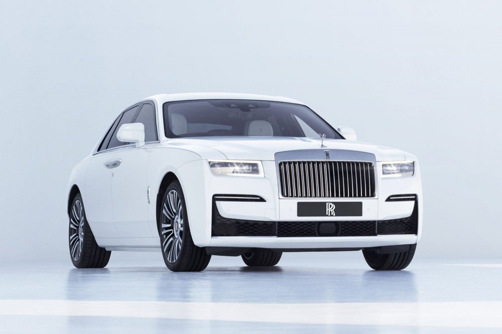 Новый Rolls-Royce Ghost: полный привод, 850 лампочек и подвеска-долгострой - «Rolls-Royce»