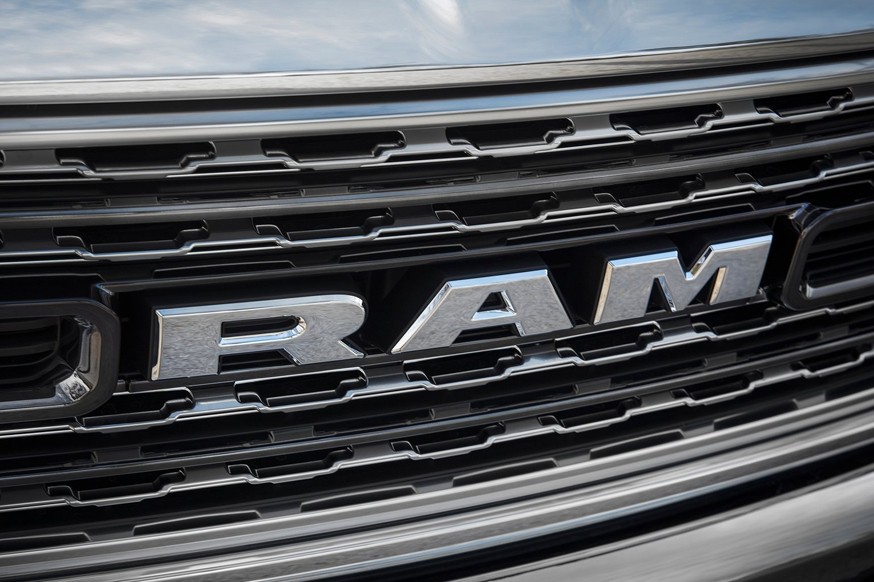 Ram может начать выпуск среднеразмерного пикапа Dakota, но, вероятно, не для американцев - «Ram»