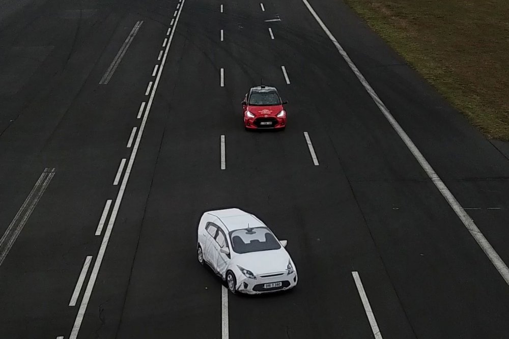 Неудержимые: Euro NCAP проверил работу автопилота на семи новых моделях - «Ford»