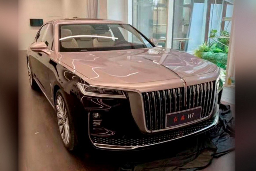 Роскошный «китаец» Hongqi H7: к ретростилю Rolls-Royce добавили новизны - «Hongqi»