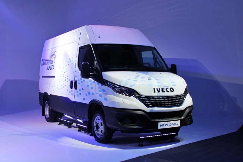 Обновлённый Iveco Daily добрался до РФ: дизайн 2019 года и электронные ассистенты - «Iveco»
