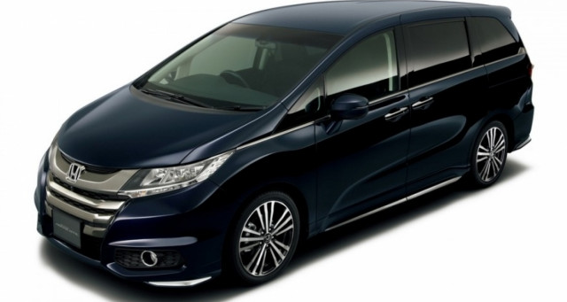 В Россию привезли минивэн Honda Odyssey за 5,5 млн рублей - «Автоновости»