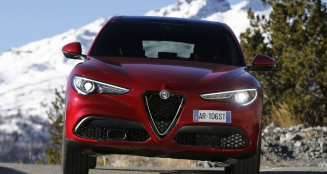 В РФ привезли кроссовер Alfa Romeo Tonale за 5,6 млн рублей - «Автоновости»