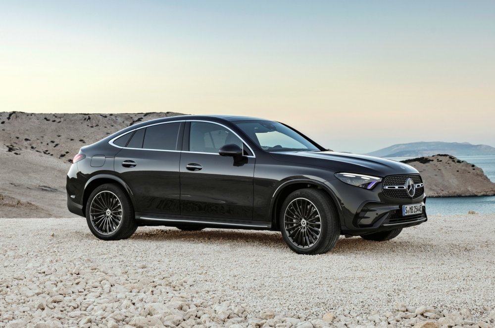 Новый Mercedes-Benz GLC Coupe: полная гибридизация и мягкая эволюция стиля - «Автоновости»