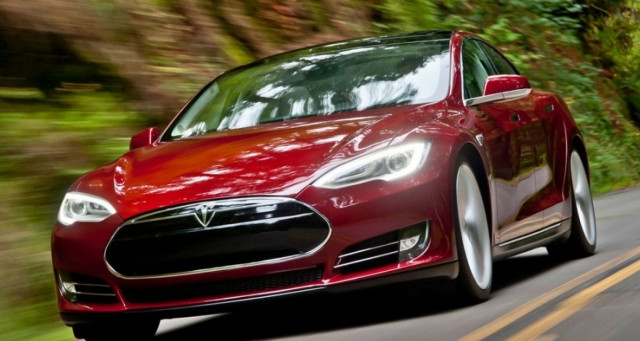 Фотошпионы заметили обновленный Tesla Model 3 - «Автоновости»