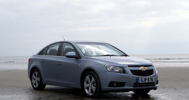 Седан Chevrolet Cruze назвали самым надежным автомобилем с пробегом в России - «Автоновости»