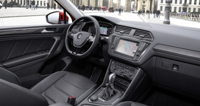 В России начались продажи новых Volkswagen Viloran за 8.5 млн рублей - «Автоновости»