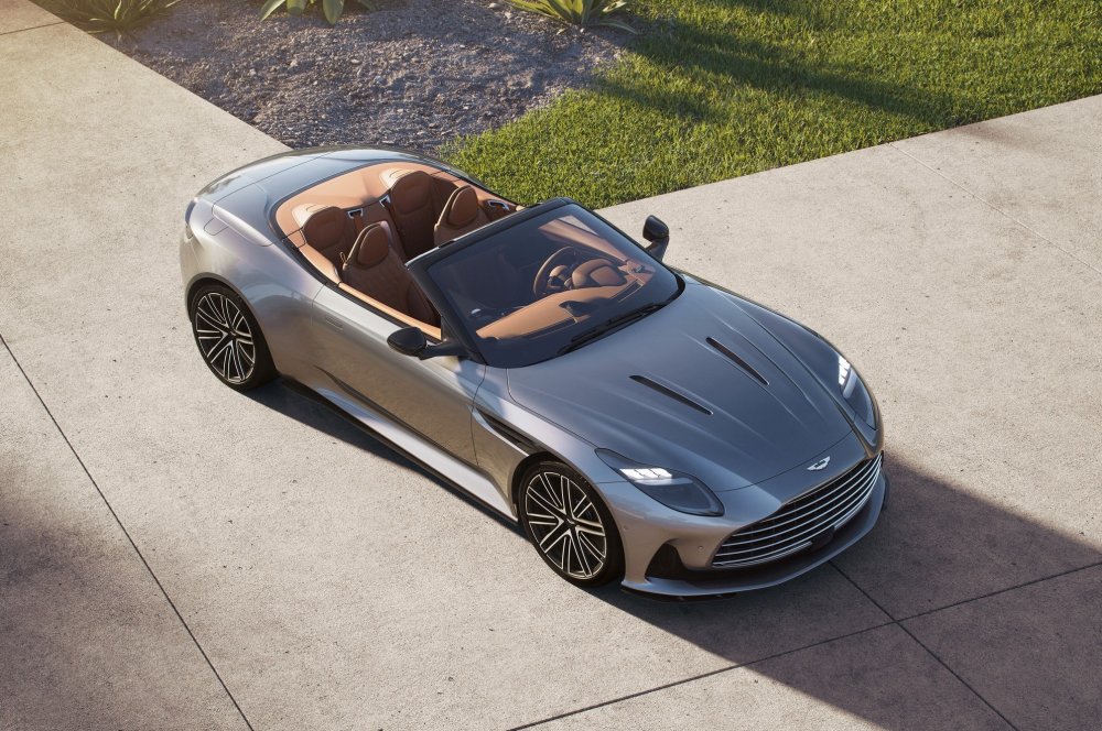 Цена жёсткости: кабриолет Aston Martin DB12 Volante оказался на 110 кг тяжелее купе - «Автоновости»