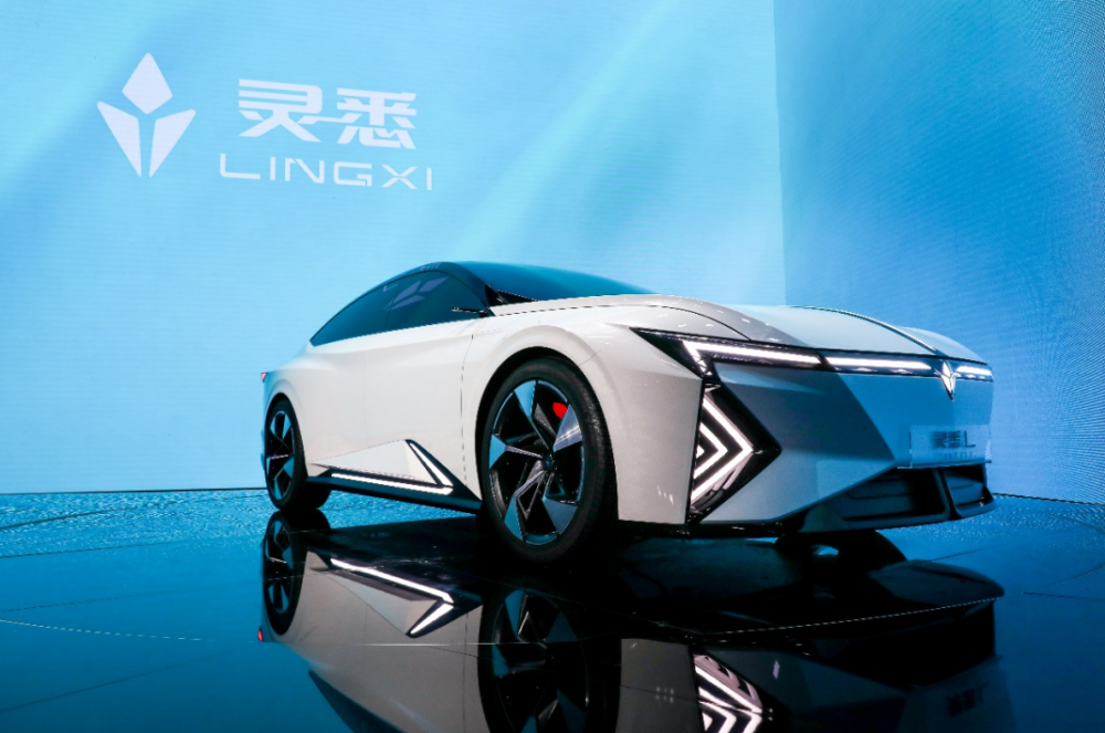 Honda и Dongfeng готовят новый суббренд: рассекречен предвестник первой модели - «Автоновости»