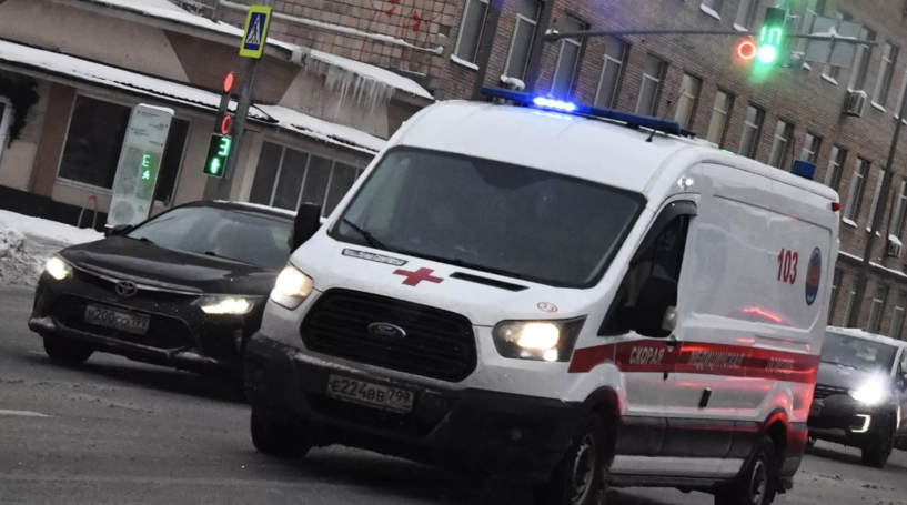 В Челябинске столкнулись легковой автомобиль и автобус - «ГИБДД»