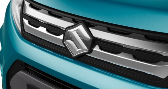В Россию привезли минивэны Suzuki по цене Lada Granta - «Автоновости»