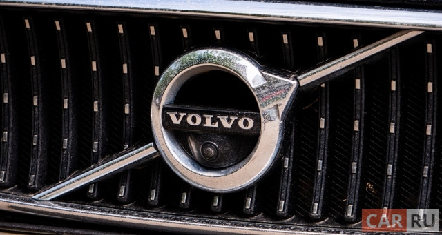 Volvo рассекретил информацию об оснащении минивэна EM90 - «Автоновости»