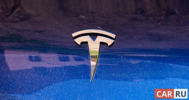Обновленная Tesla Model 3 получит активный капот для безопасности пешеходов - «Автоновости»