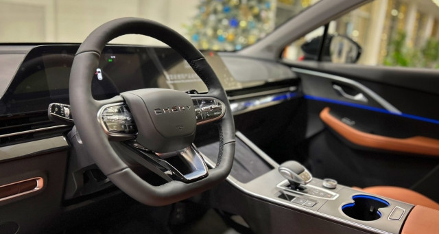 Продажи электрического Omoda C5 EV в России начнутся в 2024 году - «Автоновости»