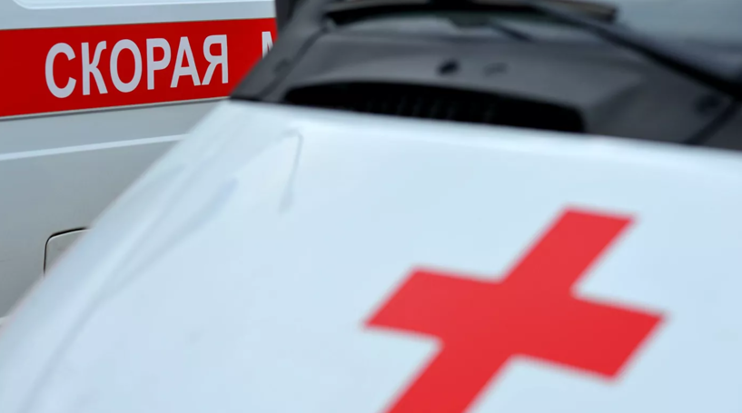 В ХМАО 15-летний водитель ВАЗа и его пассажиры получили травмы в ДТП с самосвалом - «ГИБДД»