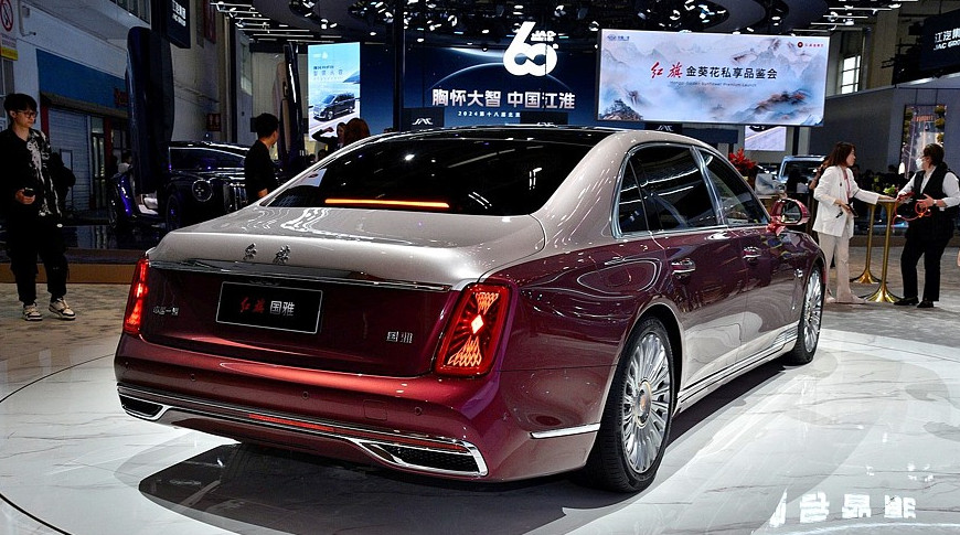 Hongqi Guoya: роскошный гибридный седан готов дать бой Mercedes-Maybach S-класса - «Автоновости»