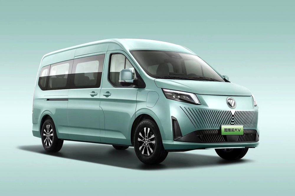 Новый Foton Toano дебютировал как традиционный дизельный фургон и электромобиль - «Автоновости»
