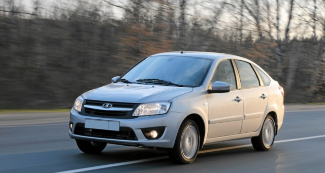 Названы самые дешевые новые автомобили в России - «Автоновости»