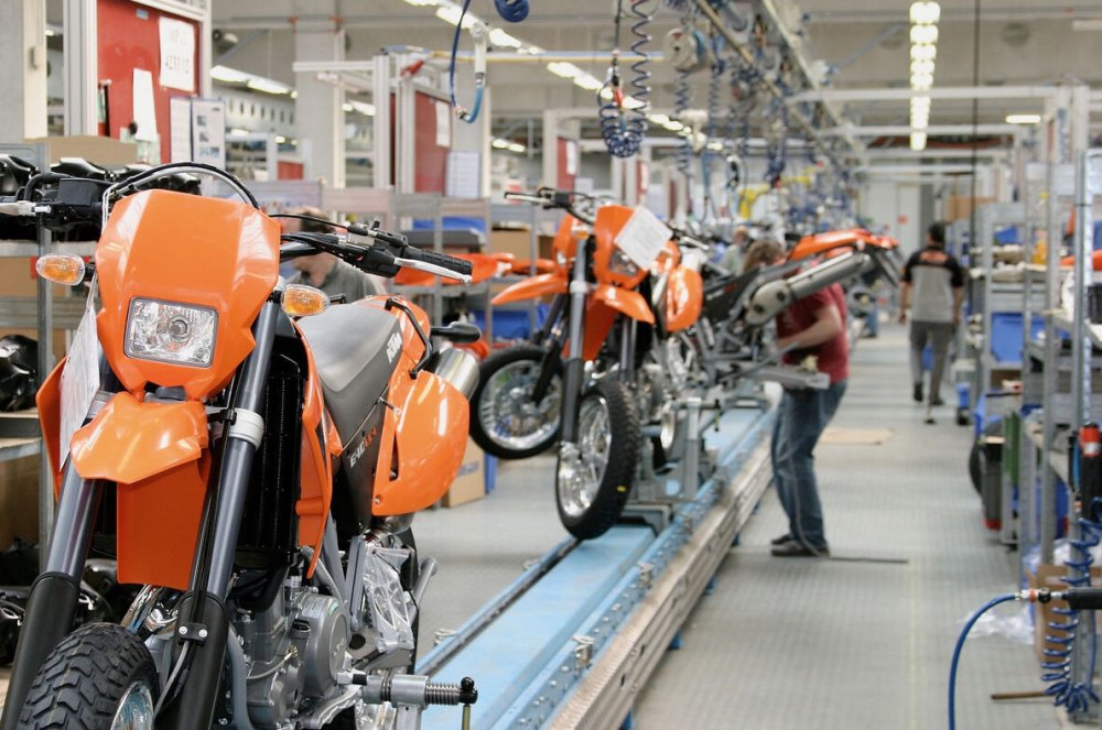 Компания KTM находится на грани банкротства и останавливает производство - «Автоновости»