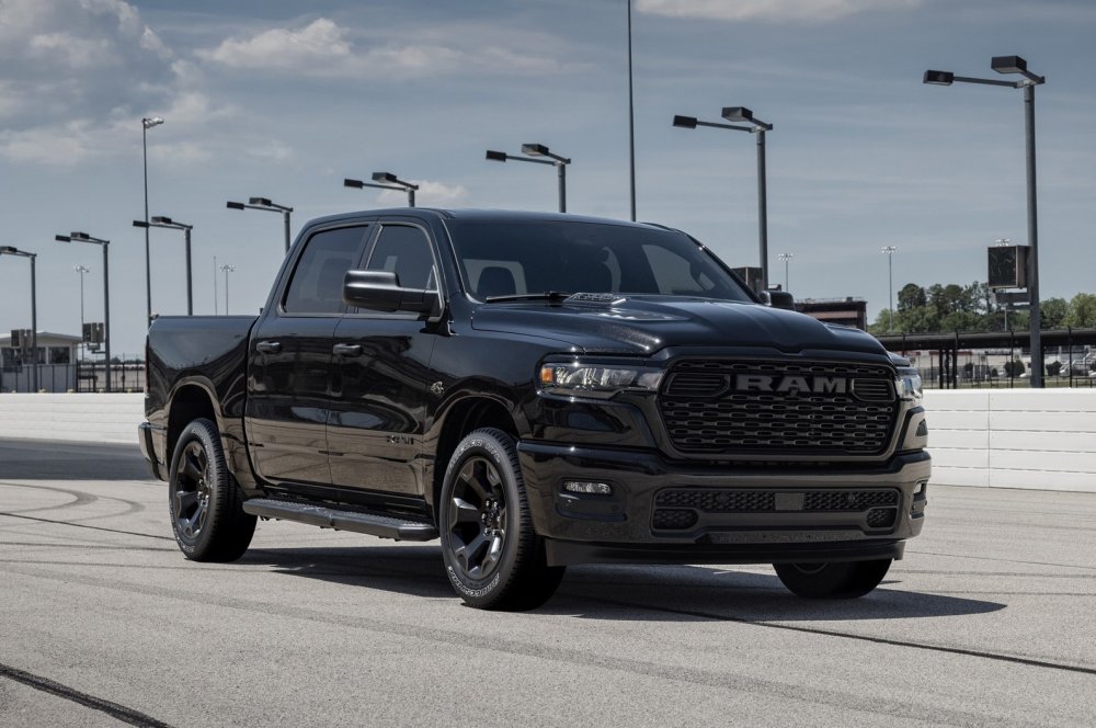 Дождались: дилеры за один день собрали более 10 000 предзаказов на Ram 1500 c Hemi V8 - «Автоновости»