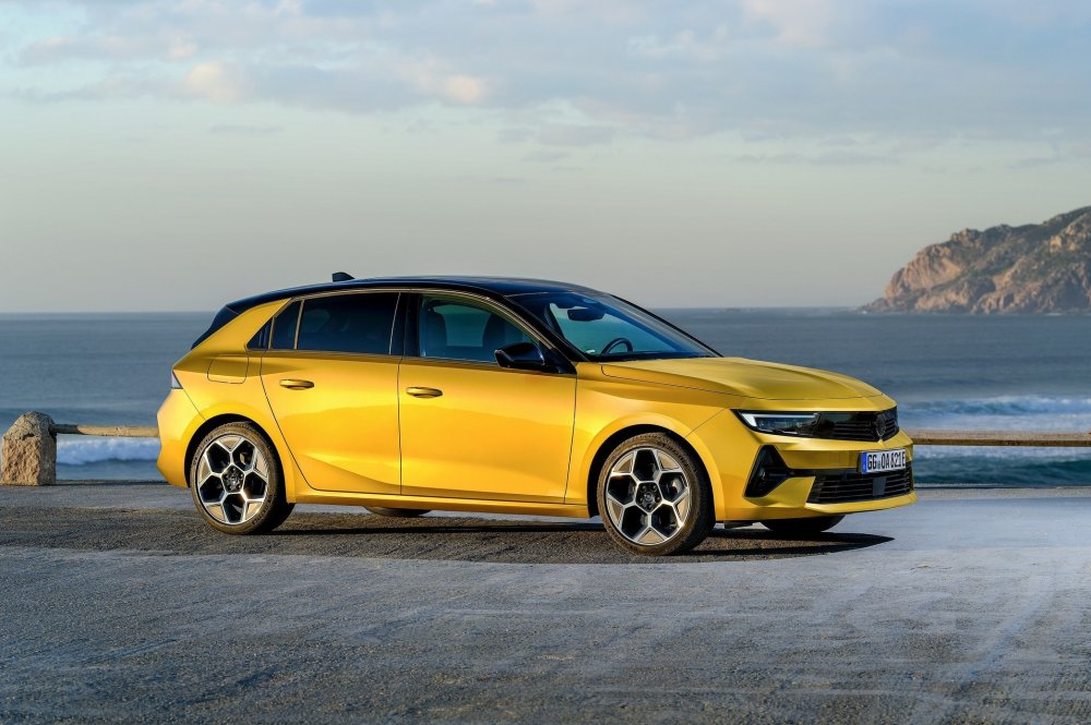 Opel добавил мощности теряющей популярность Астре, не повысив при этом цены - «Автоновости»
