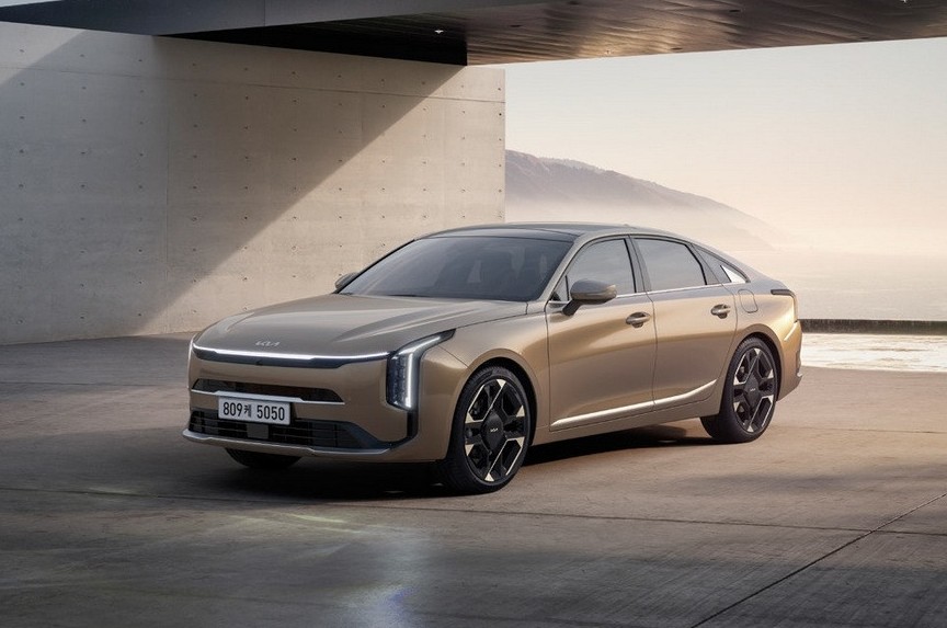 Рестайлинговый седан Kia K8 добрался до Казахстана с полным приводом - «Автоновости»