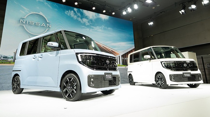 Дебютировало трио новых кей-каров: Nissan Roox, Mitsubishi Delica Mini и eK Space - «Автоновости»