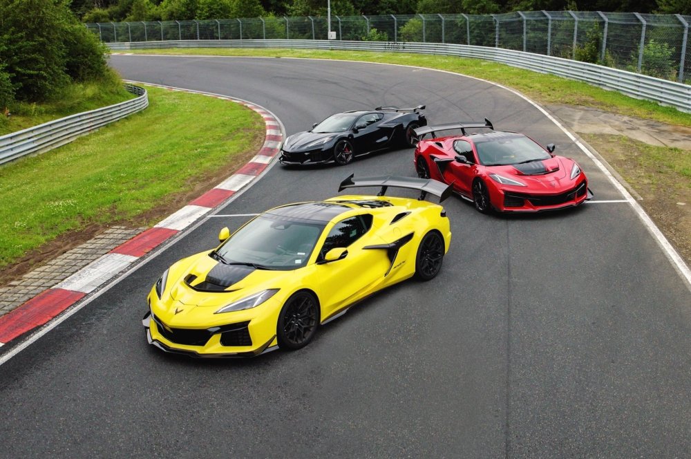 Chevrolet Corvette C8 на Нюрбургринге: три версии и один внеклассовый рекорд - «Автоновости»