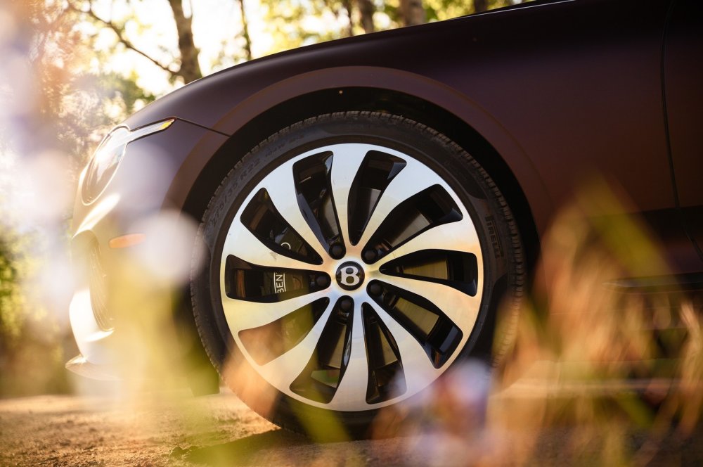 Грядёт новый Bentley Continental GT Supersports: V8, задний привод и никакого электричества - «Автоновости»