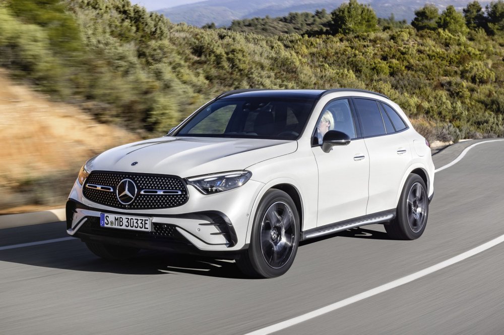 Mercedes-Benz может начать использовать двигатели BMW в своих будущих моделях - «Автоновости»