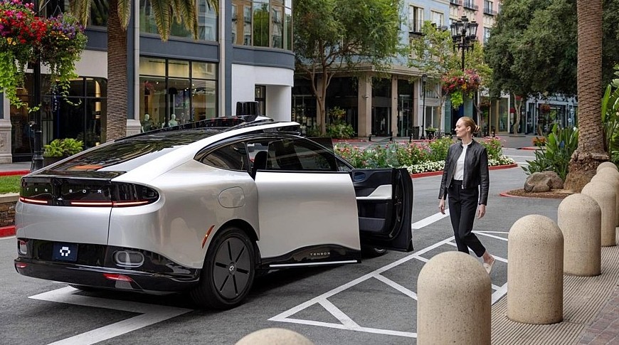 Tensor Robocar: приватный беспилотный автомобиль, который будет собирать VinFast - «Автоновости»
