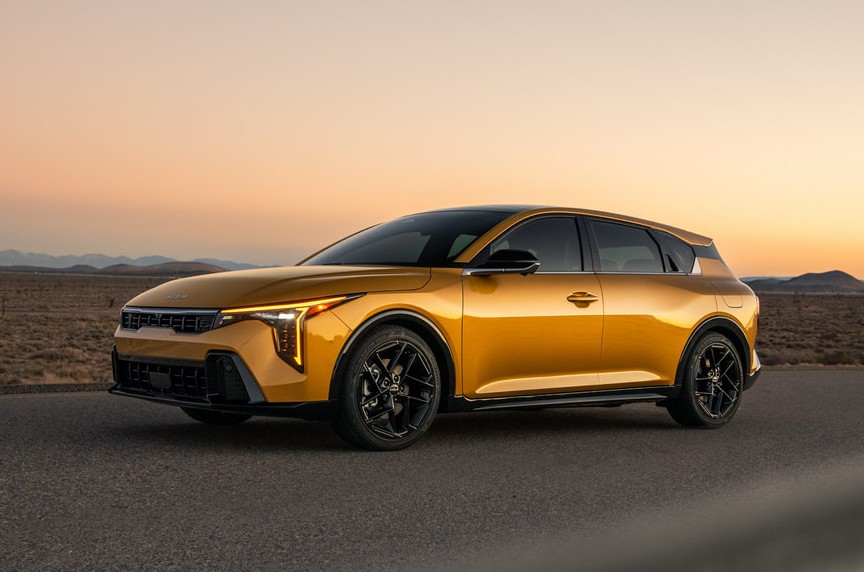 Хэтчбек Kia K4 выходит на рынок, модель станет глобальной - «Автоновости»