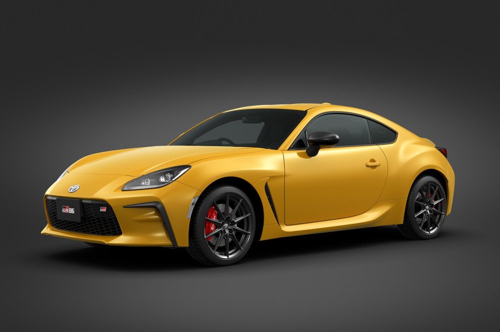 Toyota GR86 и Subaru BRZ обзавелись жёлтыми спецверсиями на родине - «Автоновости»