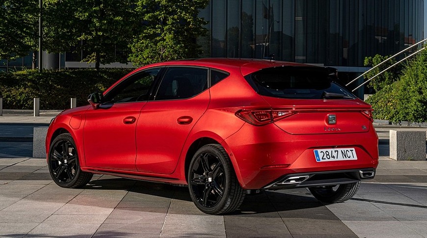 Нынешнему Seat Leon продлили жизнь: в 2029 году его ждёт большое обновление - «Автоновости»