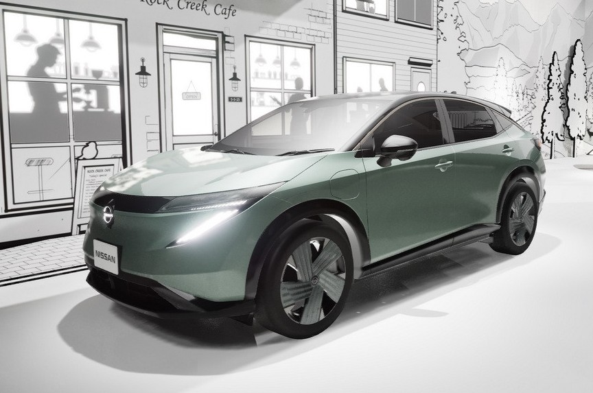 Обновлённый кроссовер Nissan Ariya показался на свежих кадрах - «Автоновости»