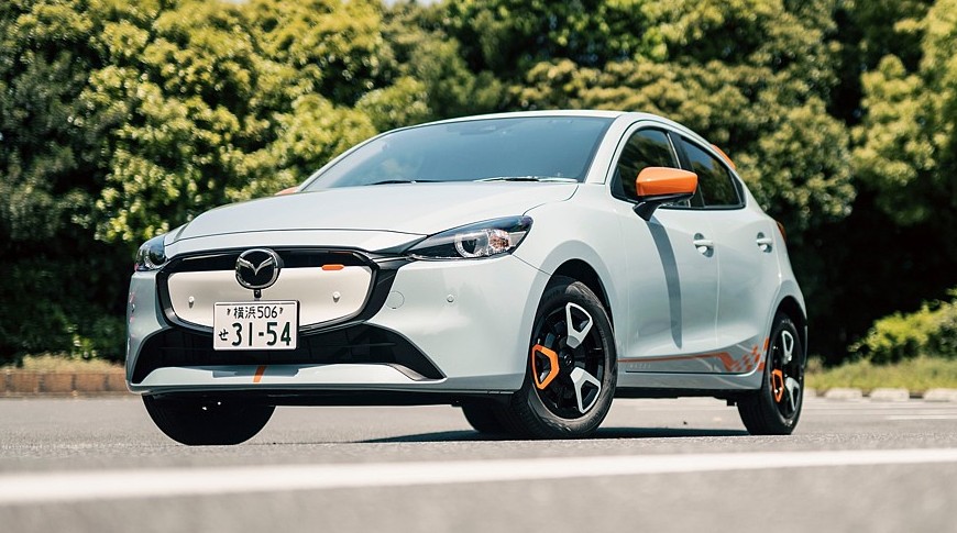 Маленький хэтчбек Mazda2 получил обновки вопреки слухам об отставке - «Автоновости»
