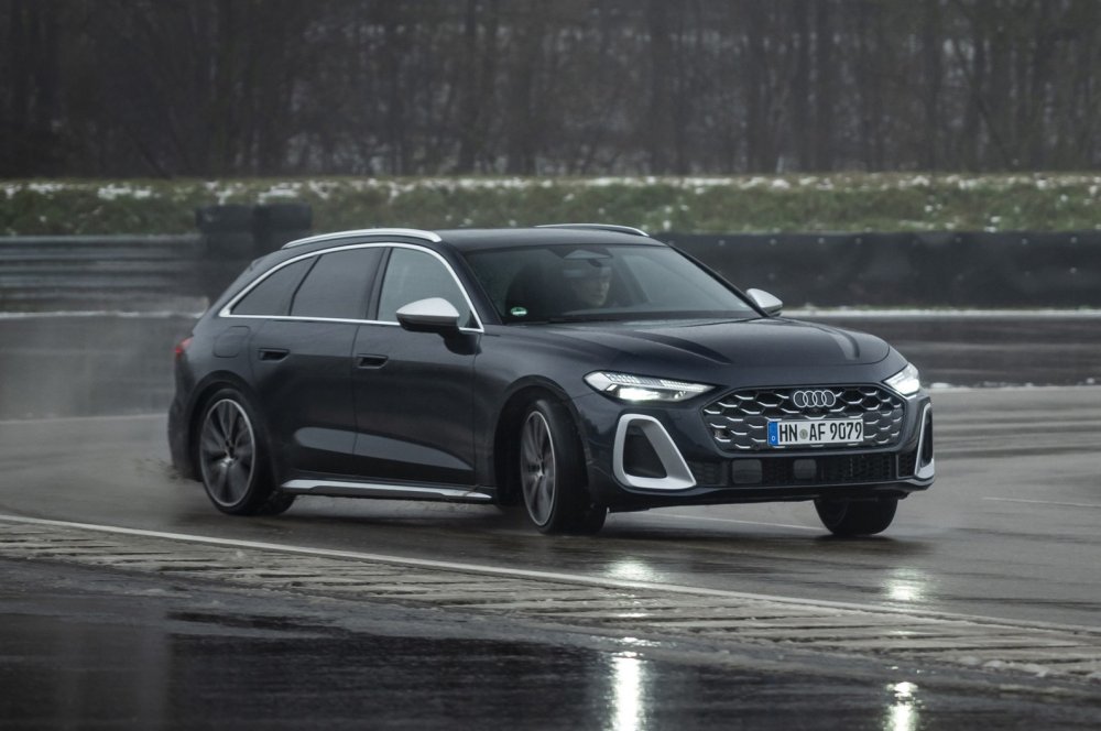 Audi анонсировала обновки сразу для нескольких моделей – A5, Q5, A6, A6 e-tron и Q6 e-tron - «Автоновости»