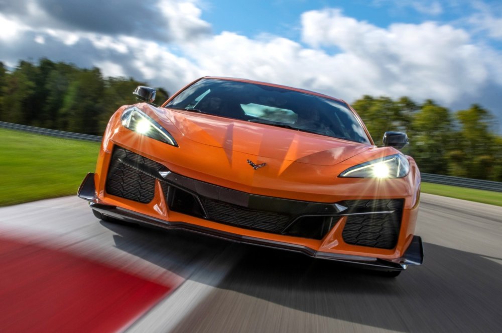 Chevrolet Corvette в 2027 году получит абсолютно новый 6,7-литровый V8 - «Автоновости»