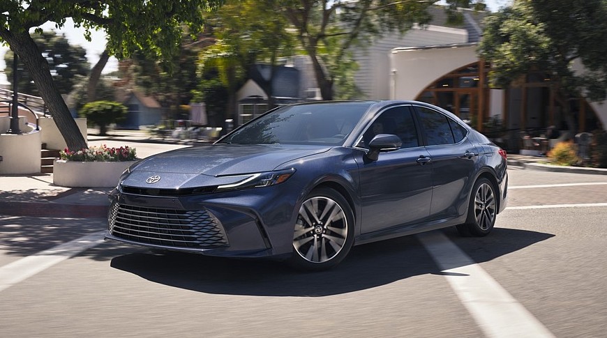 Toyota собирается продавать в Японии Camry, Highlander и Tundra с американской пропиской - «Автоновости»