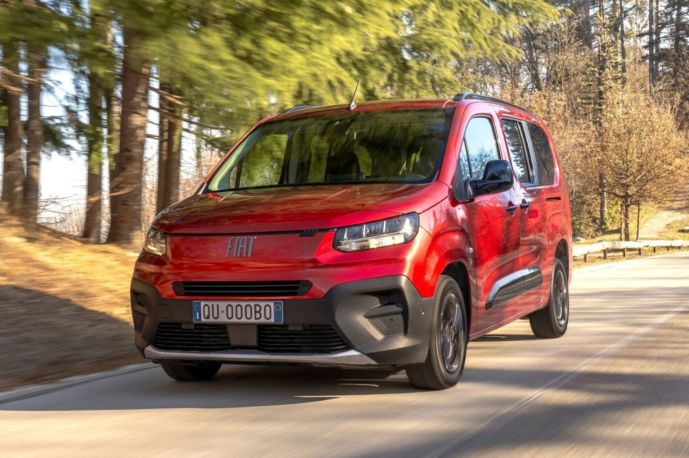 Fiat представил дешёвый компактвэн Qubo L, есть версия с дизелем и 6-ступенчатой МКП - «Автоновости»