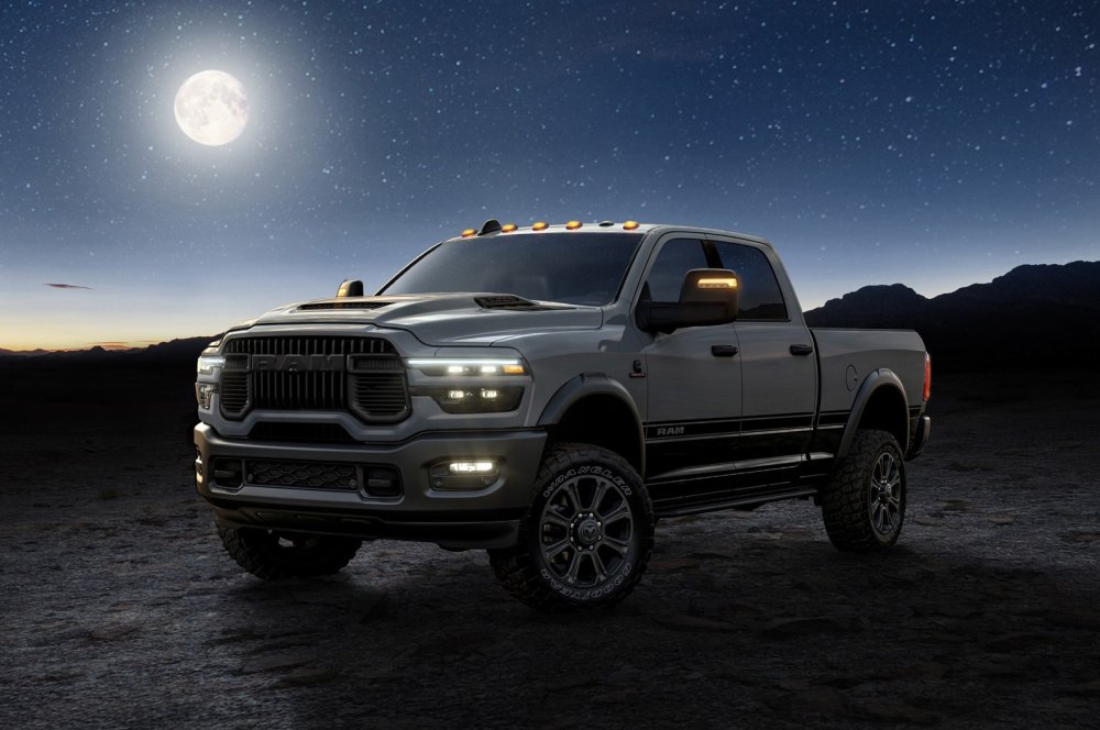 Большой пикап Ram 2500 Heavy Duty обзавёлся лунной спецверсией - «Автоновости»