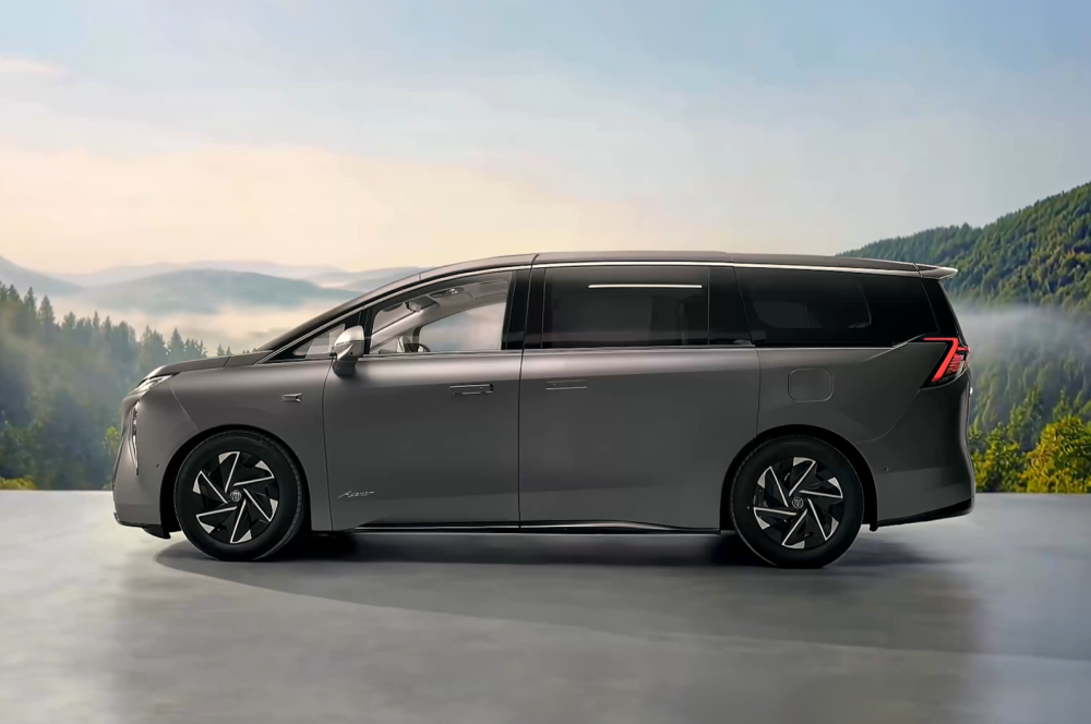 Флагманский минивэн Buick Encasa обзавёлся версией с новой «начинкой» - «Автоновости»