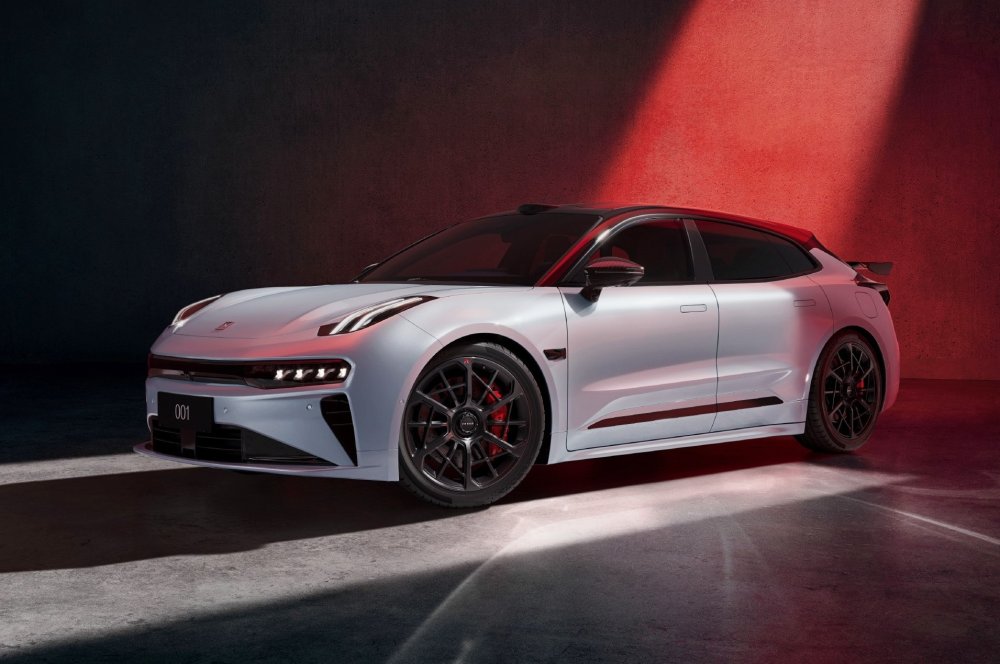 Детский возраст и большие достижения: представлен Zeekr 001 5th Anniversary Edition - «Автоновости»