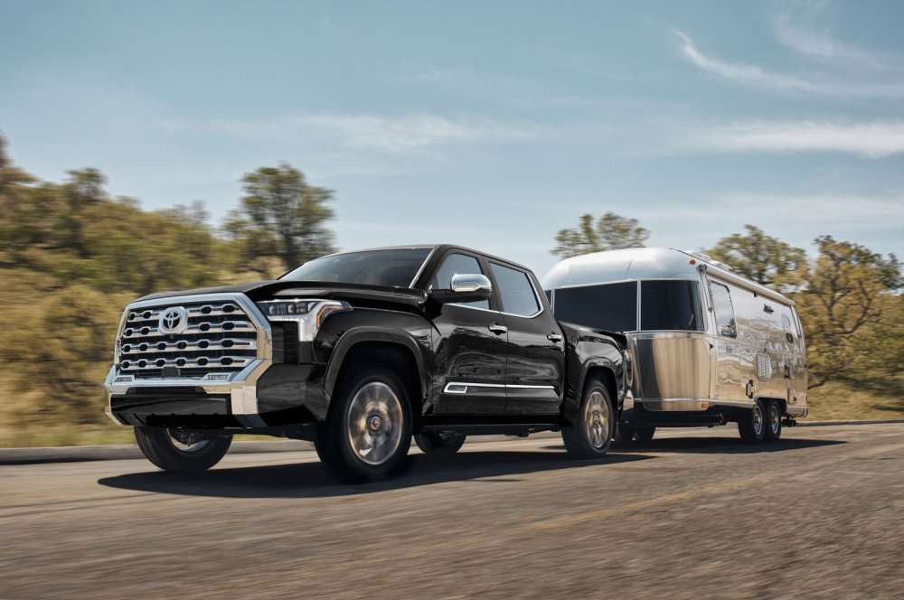 В Японии стартовали продажи Toyota Tundra и Highlander американского производства - «Автоновости»